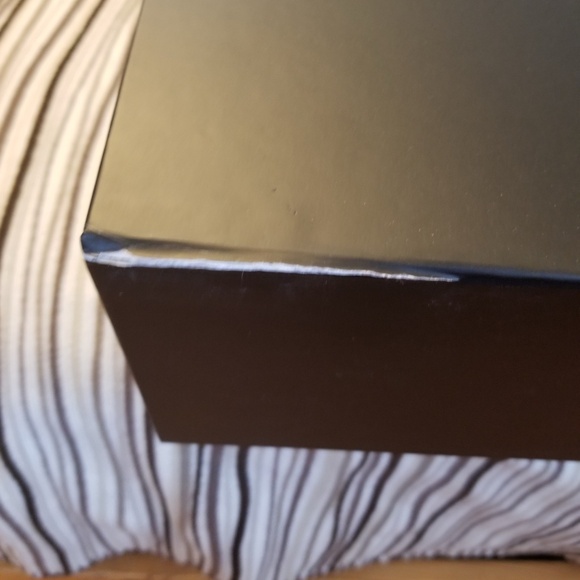 Canada Goose Gift Box - Picture 4 of 4